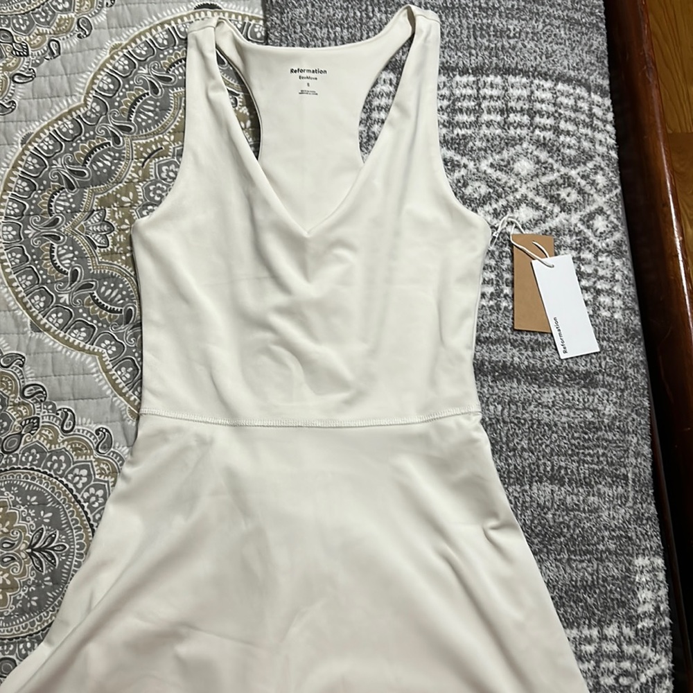 Reformation eco move white v neck dress size small